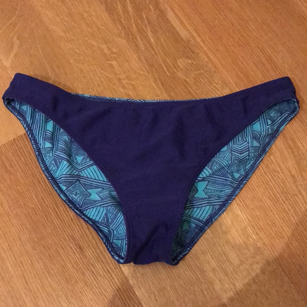 Reversible Roxy Bikini - image 5